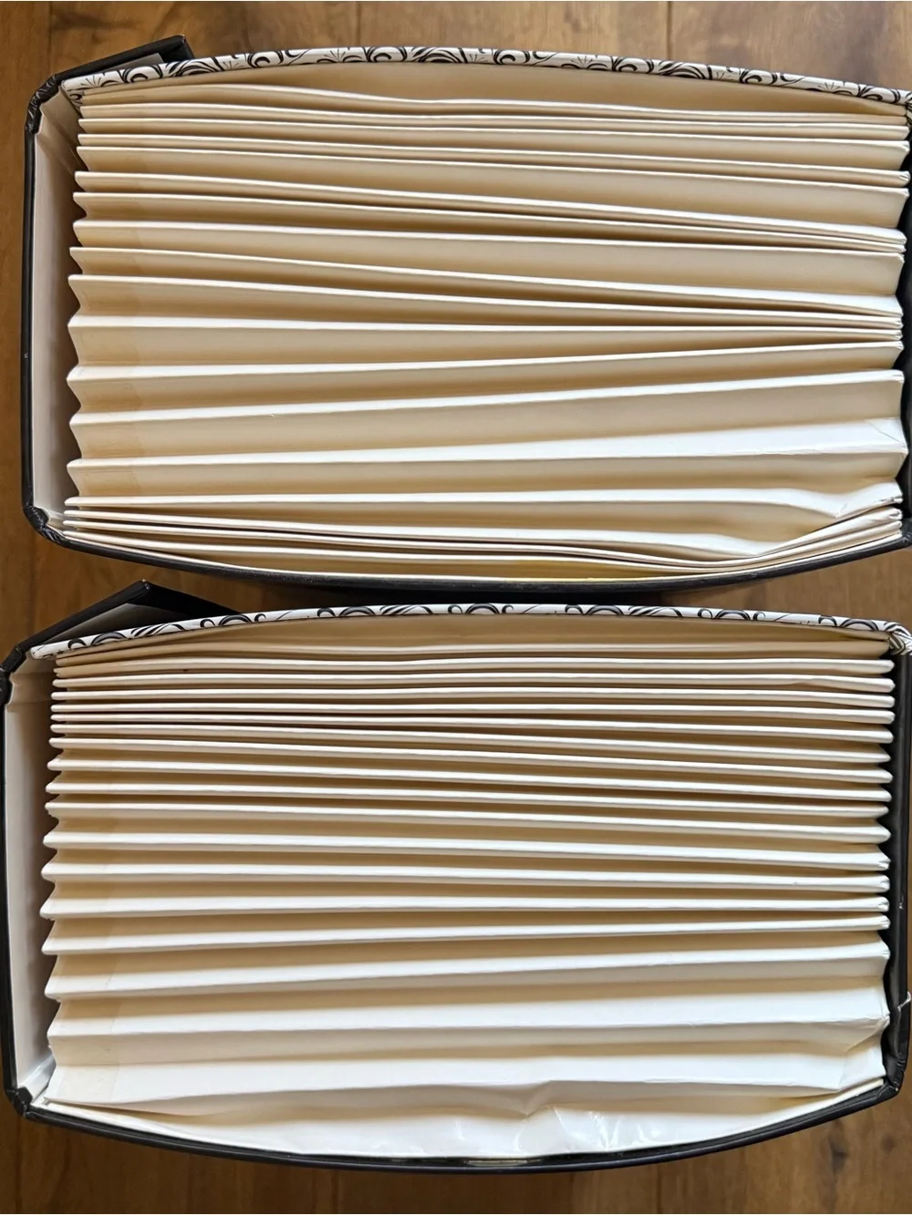 19 Pocket Expanding File Folder Accordion File Organizer, 1400 Sheet Capacity x2